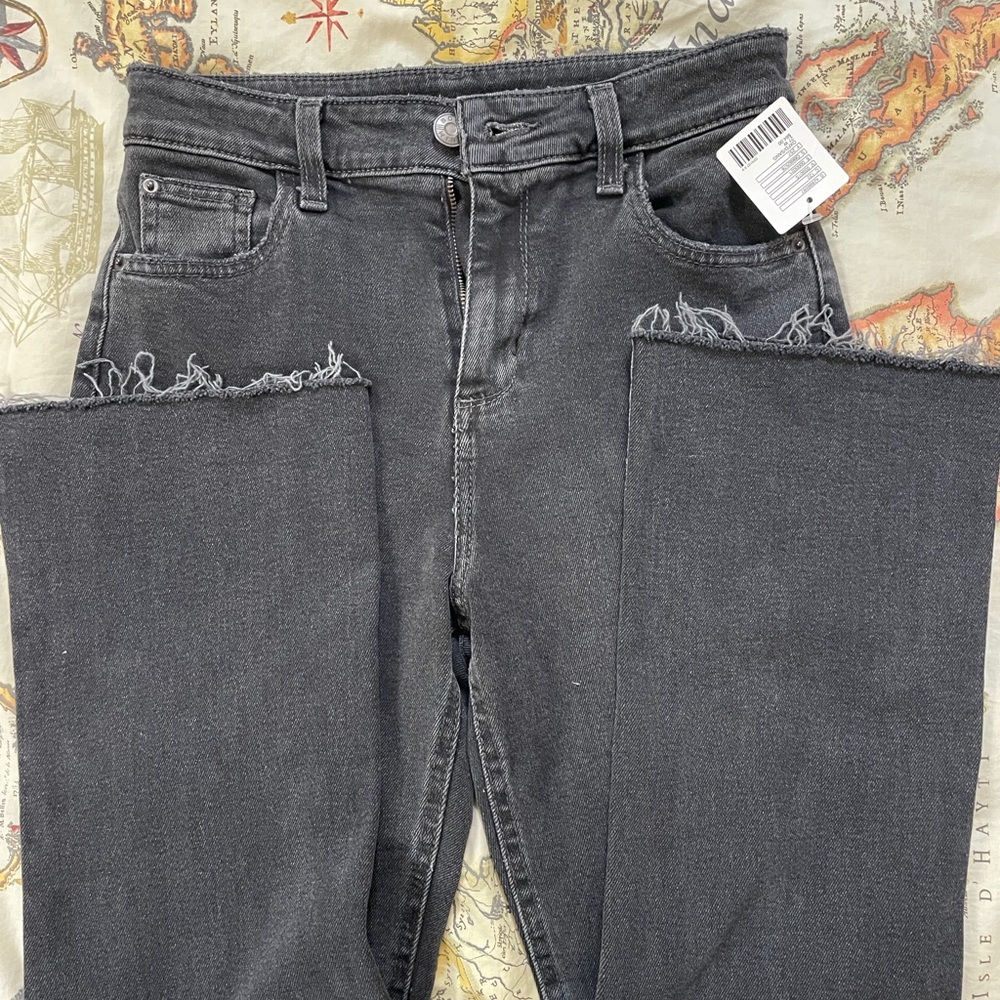 Urban Outfitters BDG High-Rise Straight Leg Jeans - Washed Black